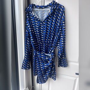 Plus Geo Print Satin Wrap Mini Dress